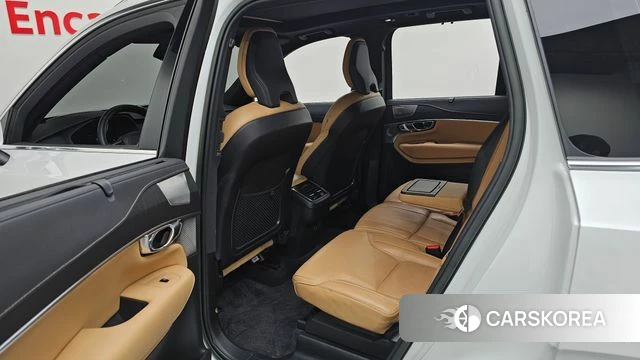 Volvo XC90 second Generation 2022 Белый из Кореи, фото 2