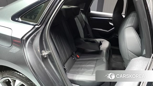 Audi A3 (8Y) 2026 Серый из Кореи, фото 2