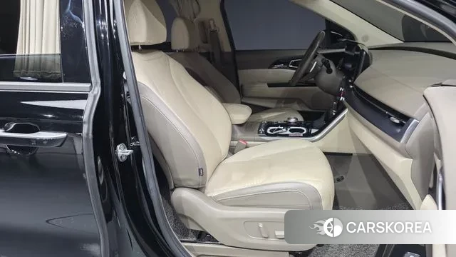 Kia Carnival 4th generation 2021 Черный из Кореи, фото 2