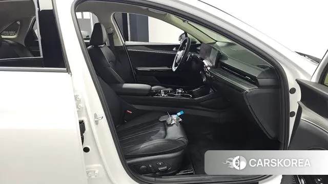 Kia The New K5 3rd generation 2025 Белый из Кореи, фото 2