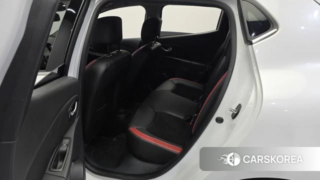 Renault Korea (Samsung) Clio 2018 Белый из Кореи, фото 2