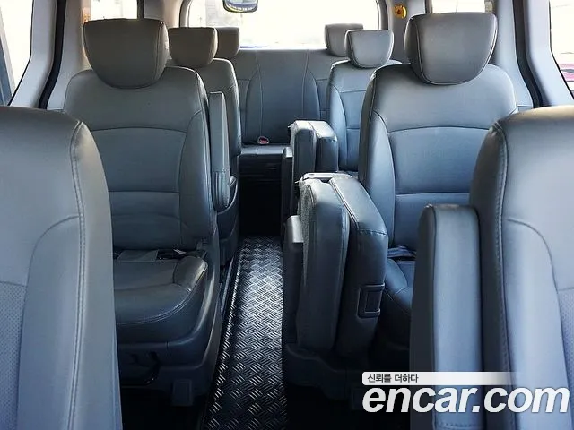 Hyundai The New Grand Starex 2018 Желтый из Кореи, фото 2