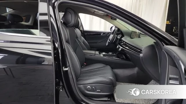 Genesis G80 (RG3) 2023 Черный из Кореи, фото 2