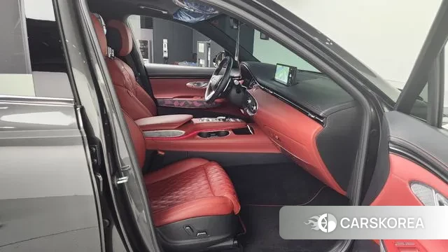 Genesis GV70 2023 Серый из Кореи, фото 2