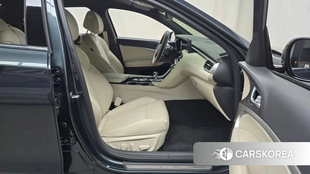 Genesis The New G70 2023 Зеленый из Кореи, фото 2