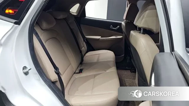 Hyundai Kona 2020 Белый из Кореи, фото 2