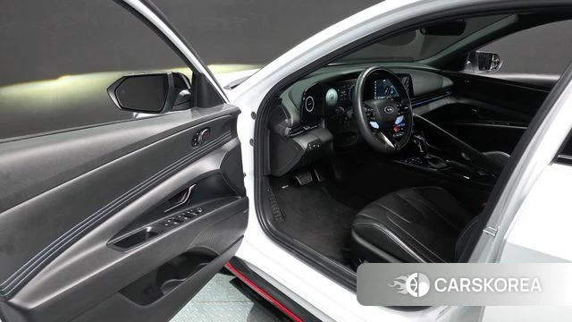 Hyundai Avante (CN7) 2021 Белый из Кореи, фото 2