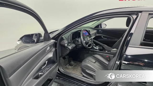 Hyundai Avante (CN7) 2021 Черный из Кореи, фото 2