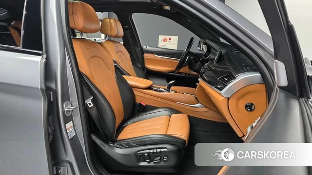 BMW X6 (F16) 2018 Серый из Кореи, фото 2