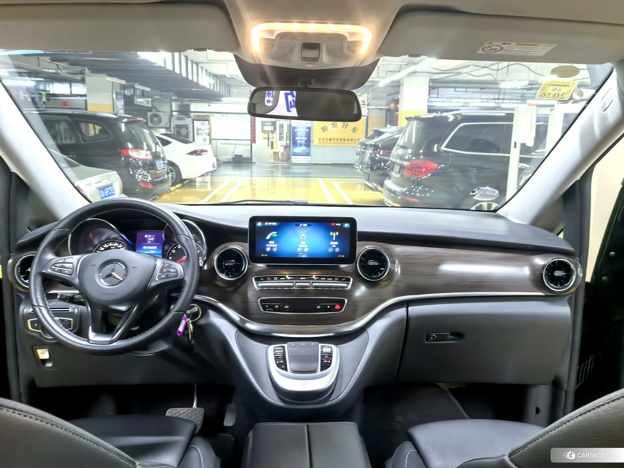 Mercedes-Benz V-class 2022 Черный из Китая, фото 2