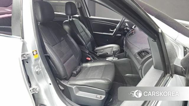 Renault Korea (Samsung) SM3 Z.E. 2018 Серебряный из Кореи, фото 2