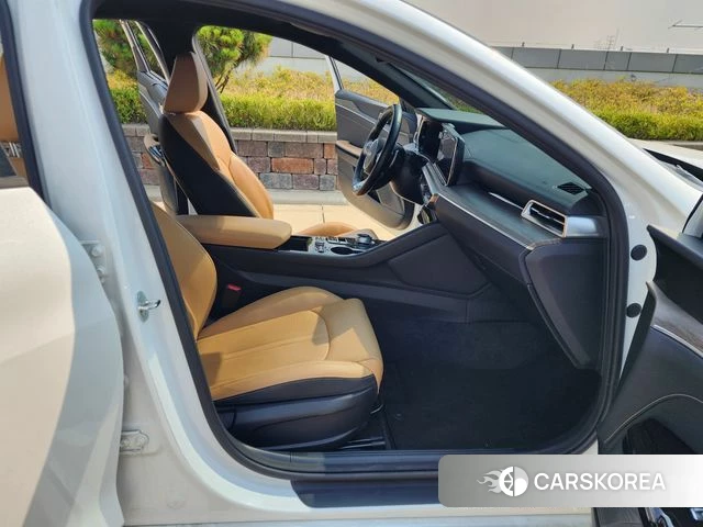 Kia K5 3rd generation 2023 Белый из Кореи, фото 2