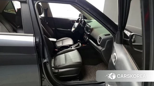 Hyundai Venue 2019 Серый из Кореи, фото 2