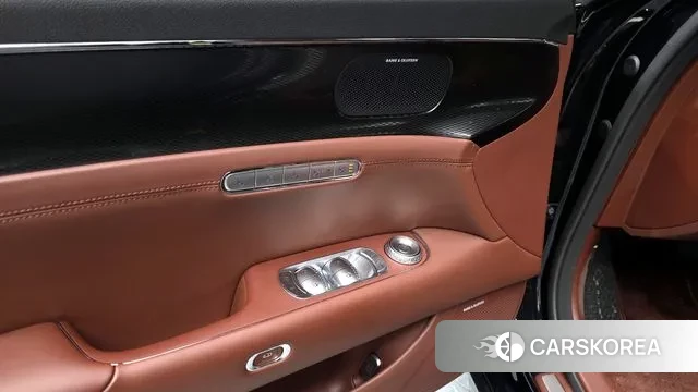 Genesis G90 (RS4) 2022 Черный из Кореи, фото 2