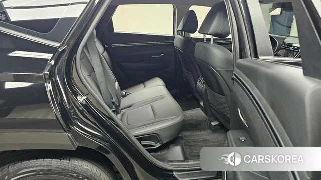 Hyundai Tucson (NX4) 2023 Черный из Кореи, фото 2