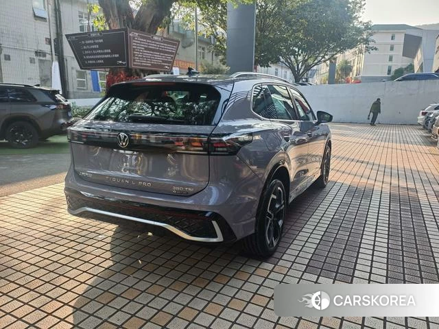 Volkswagen Tiguan L 2026 Фиолетовый из Китая, фото 2