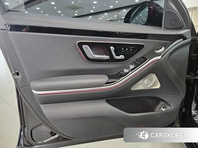 Mercedes-Benz S-Class W223 2024 Черный из Кореи, фото 2