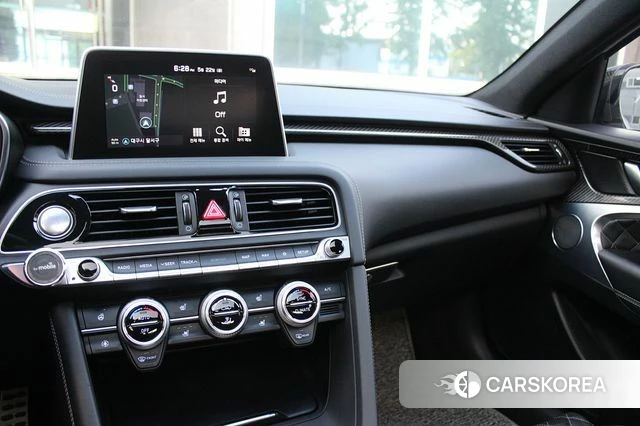 Genesis G70 2019 Белый из Кореи, фото 2