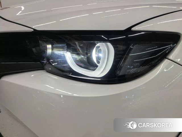 Mazda CX-50 line also 2023 Белый из Китая, фото 2