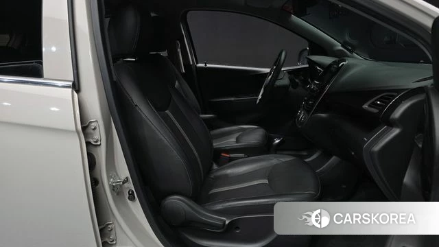 Chevrolet (GM Daewoo) The New Spark 2021 Жемчужный цвет из Кореи, фото 2