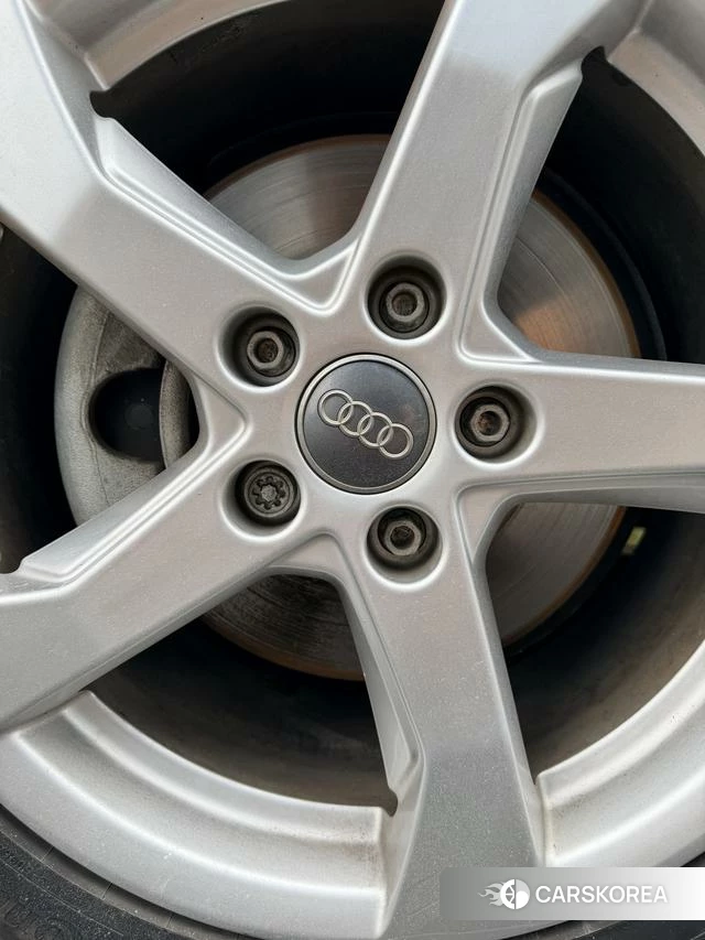 Audi A3 2020 Белый из Китая, фото 2
