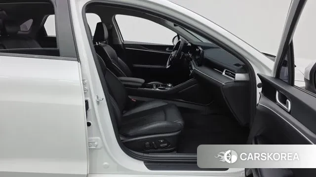 Kia K5 3rd generation 2020 Белый из Кореи, фото 2