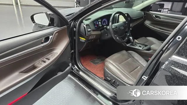Hyundai Grandeur IG Hybrid 2018 Черный из Кореи, фото 2