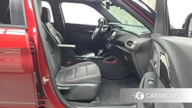 Chevrolet (GM Daewoo) Trailblazer 2021 Красный из Кореи, фото 2