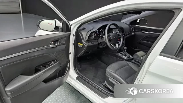 Hyundai The New Avante AD 2019 Белый из Кореи, фото 2