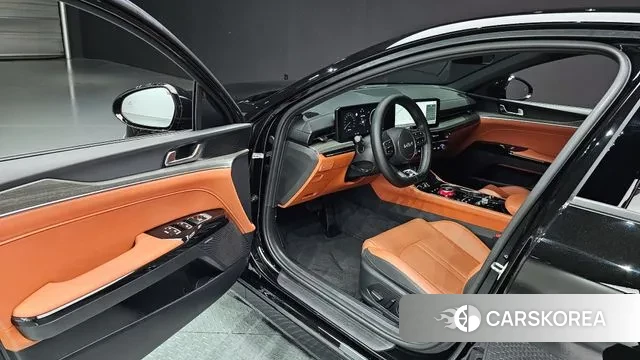 Kia The New K5 3rd generation 2023 Черный из Кореи, фото 2