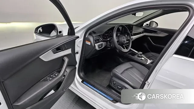 Audi A4 (B9) 2021 Белый из Кореи, фото 2