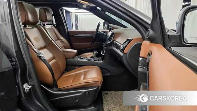 Jeep Grand Cherokee 2021 Серый из Кореи, фото 2