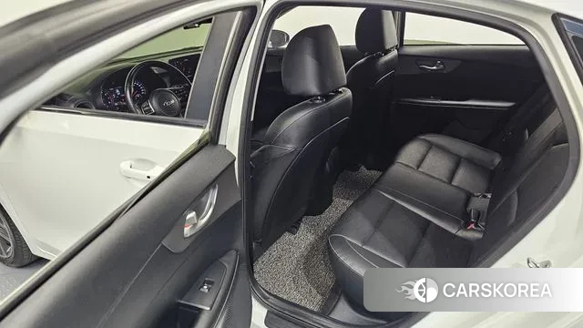 Kia Come New K3 2018 Белый из Кореи, фото 2