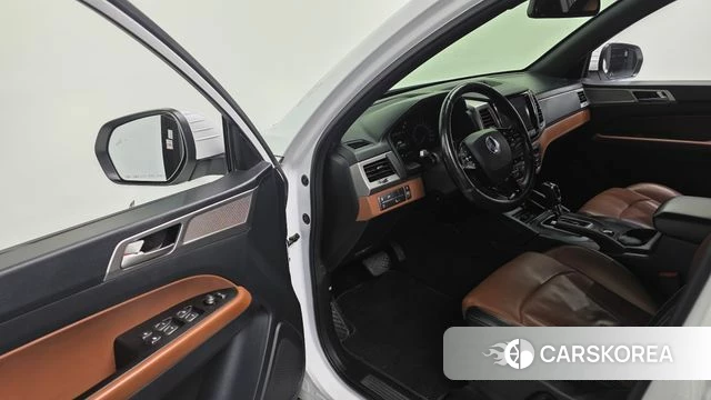 Ssangyong Rexton Sports 2018 Белый из Кореи, фото 2