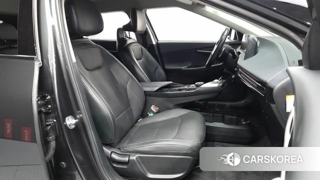 Kia EV6 2022 Серый из Кореи, фото 2