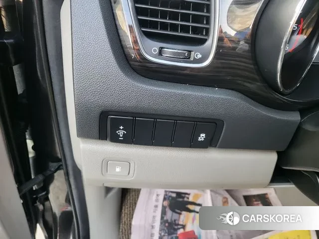 Kia The New Carnival 2020 Серый из Кореи, фото 2