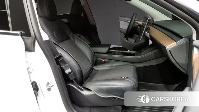 Tesla Model Y id 2909982 из Кореи 2