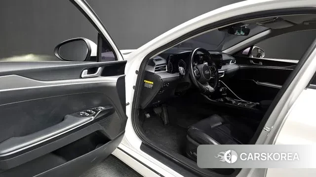 Kia K5 3rd generation 2020 Белый из Кореи, фото 2