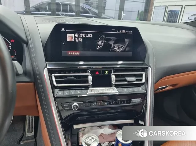 BMW 8 Series (G15) 2022 Небесно-голубой из Кореи, фото 2