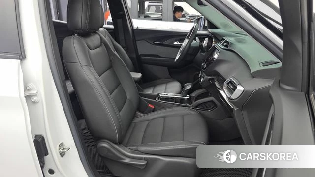 Chevrolet (GM Daewoo) Trailblazer 2022 Белый из Кореи, фото 2