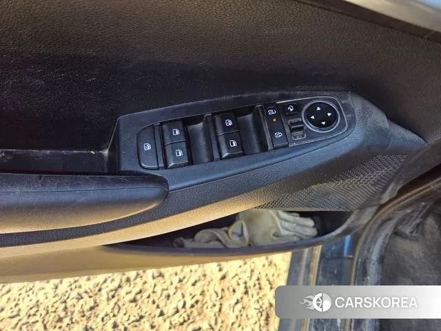 Kia The New Seltos 2023 Серый из Кореи, фото 2