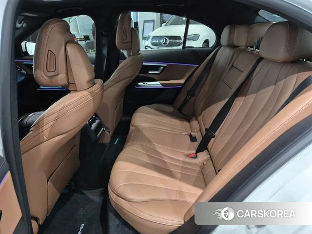 Mercedes-Benz E-Class W214 2026 Белый из Кореи, фото 2