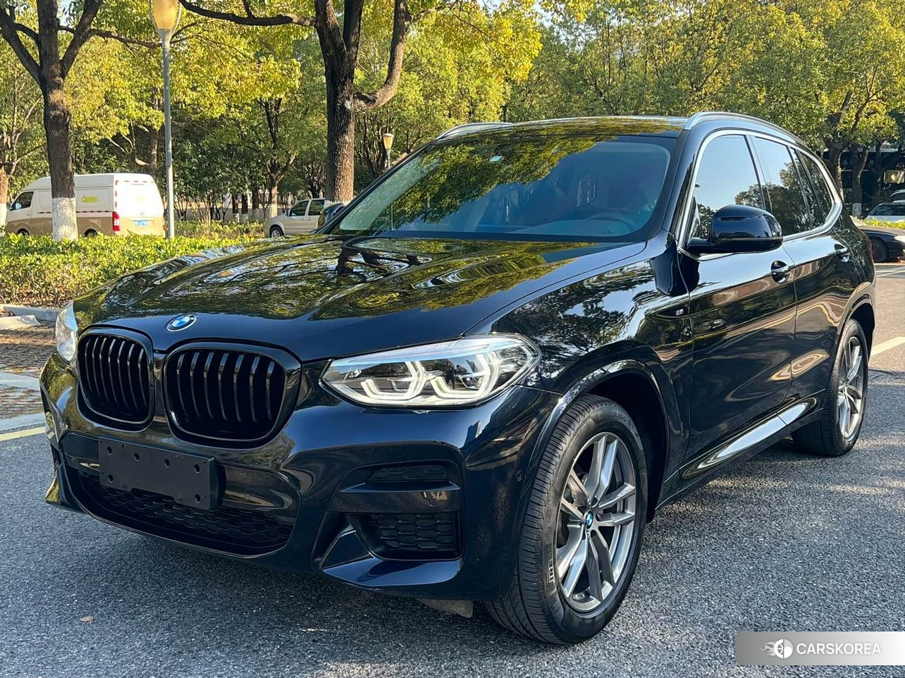 BMW X3 2021 Черный из Китая, фото 2