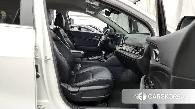 Kia Sportage 5th Generation 2024 Белый из Кореи, фото 2