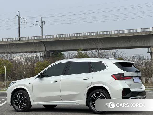BMW X1 2023 Белый из Китая, фото 2