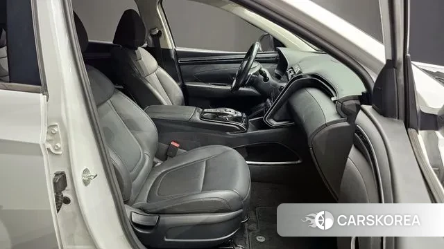 Hyundai Tucson (NX4) 2021 Белый из Кореи, фото 2