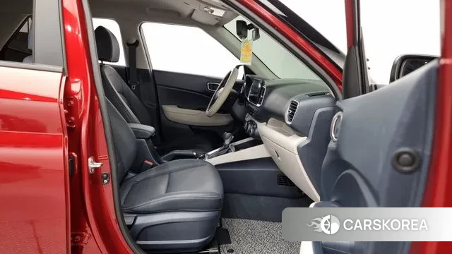 Hyundai Venue 2023 Красный из Кореи, фото 2