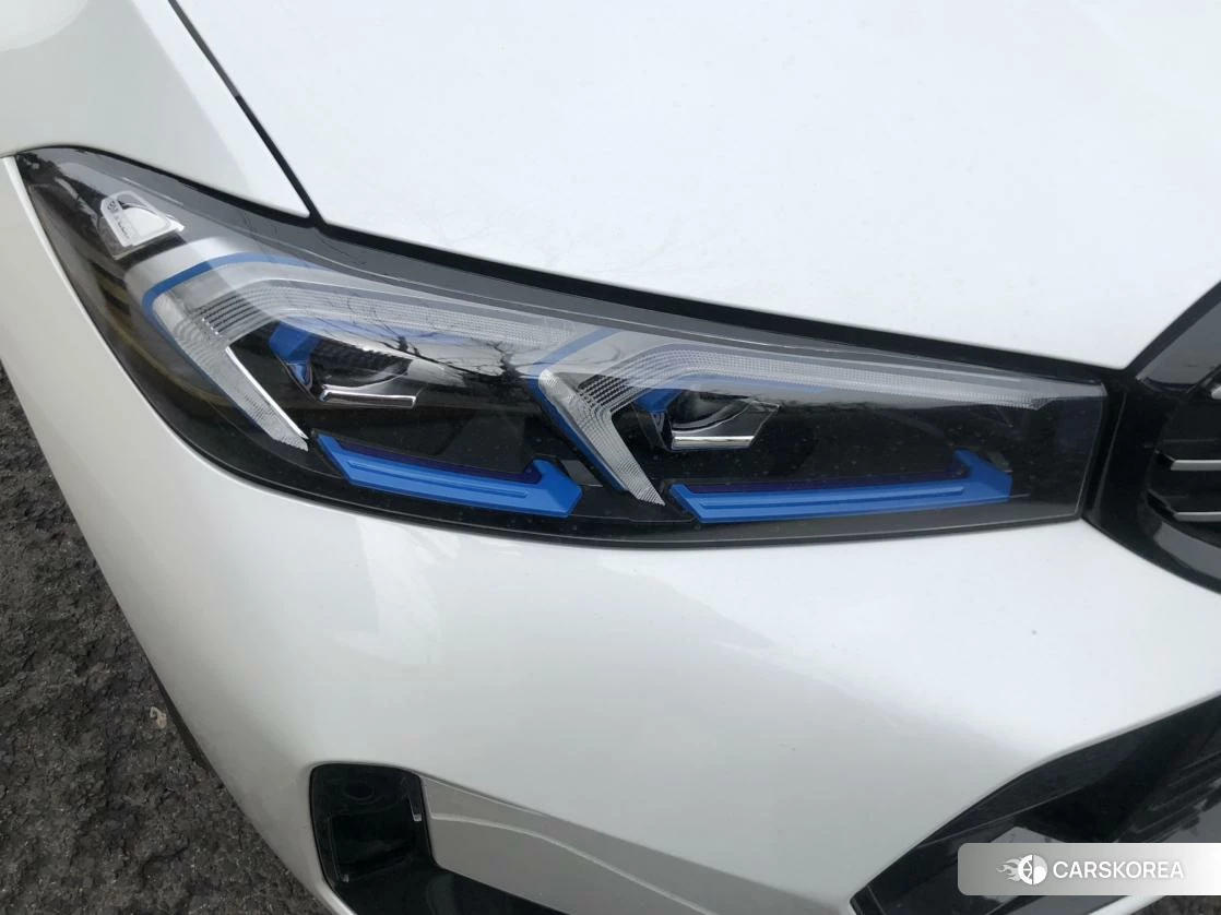 BMW 3 series 2022 Белый из Китая, фото 2