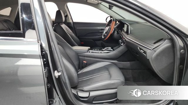 Hyundai Sonata (DN8) 2023 Серый из Кореи, фото 2