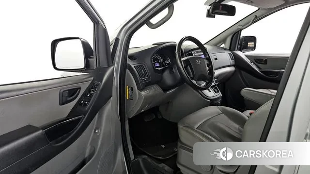 Hyundai The New Grand Starex 2018 Серебряный из Кореи, фото 2